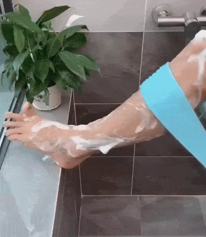 Perie bandă din silicon (1+1 GRATIS)